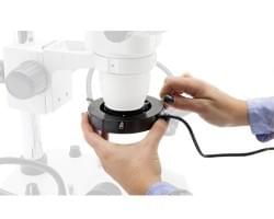Osvětlovače pro mikroskopy