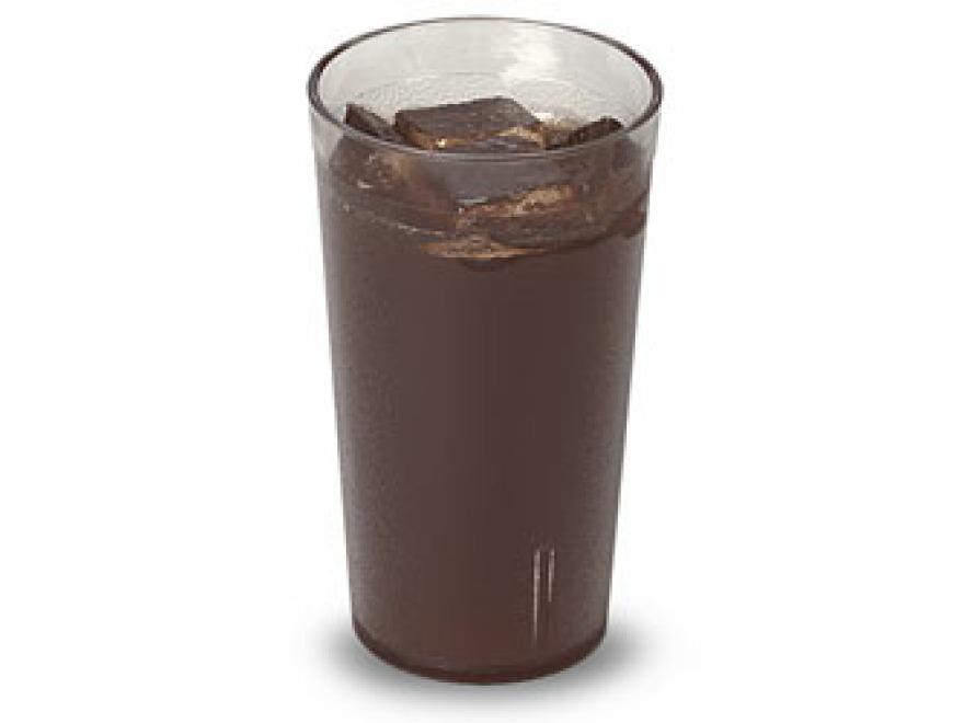 Nealkoholick npoj - Cola s ledem ve sklenice